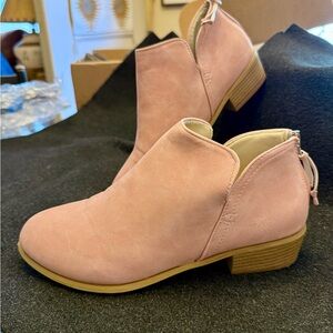 Source Unknown Blush Ankle Boots